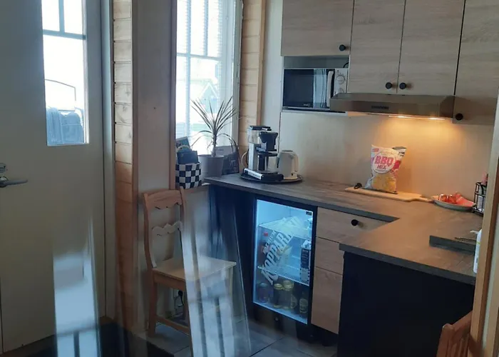 Mini-hôtel Sininen Hetki Bed& Breakfast Majoitus Meren Aeaerellae